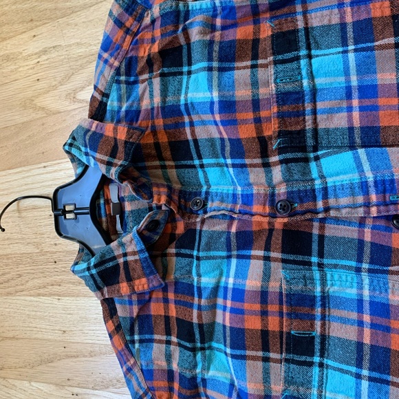 Ladies button down flannel shirt size S - Picture 3 of 5